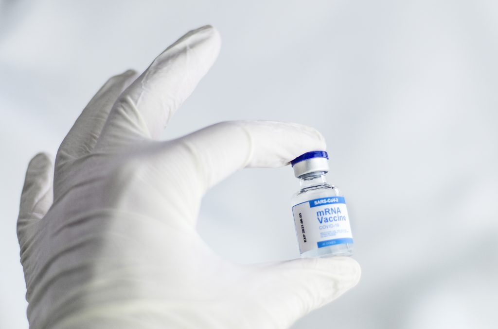 spencerbdavis1-vaccine-6165772